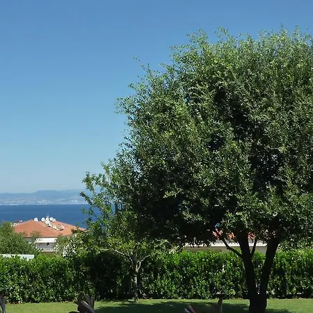 Apartment Simfonija Malinska